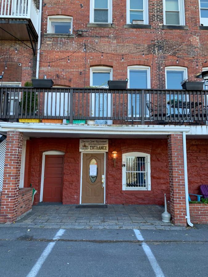Hotel Gunter Frostburg Екстериор снимка