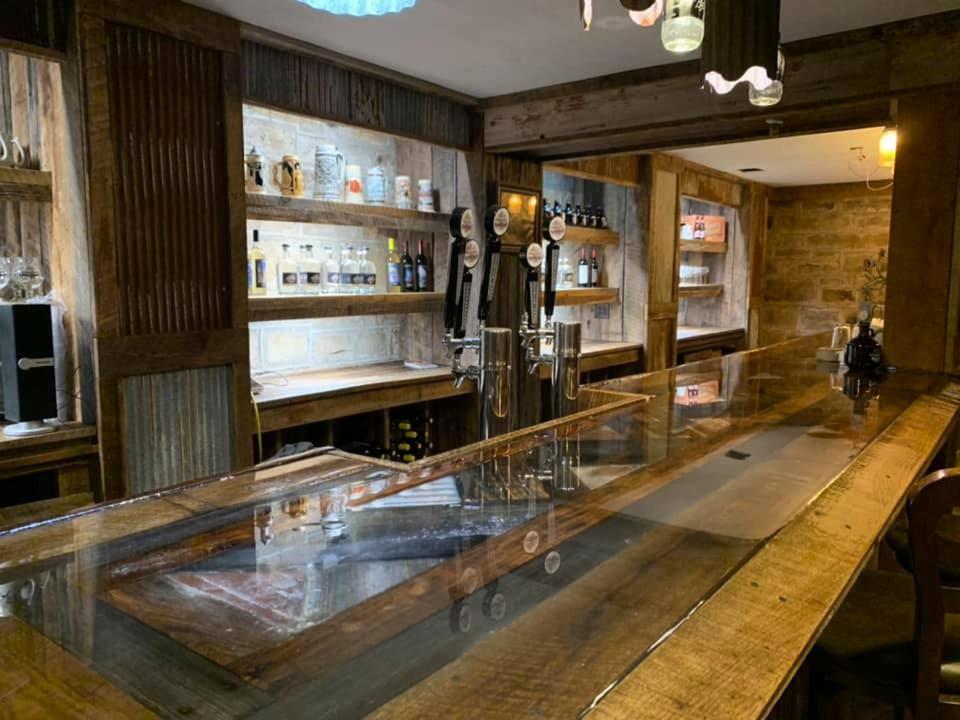 Hotel Gunter Frostburg Екстериор снимка
