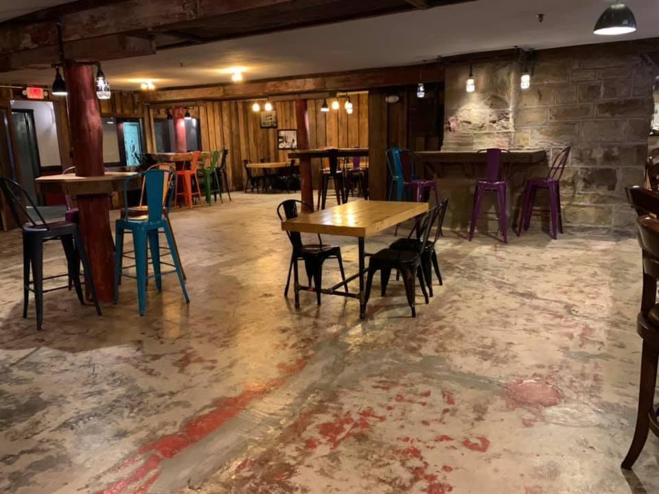 Hotel Gunter Frostburg Екстериор снимка