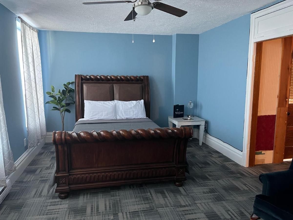 Hotel Gunter Frostburg Екстериор снимка