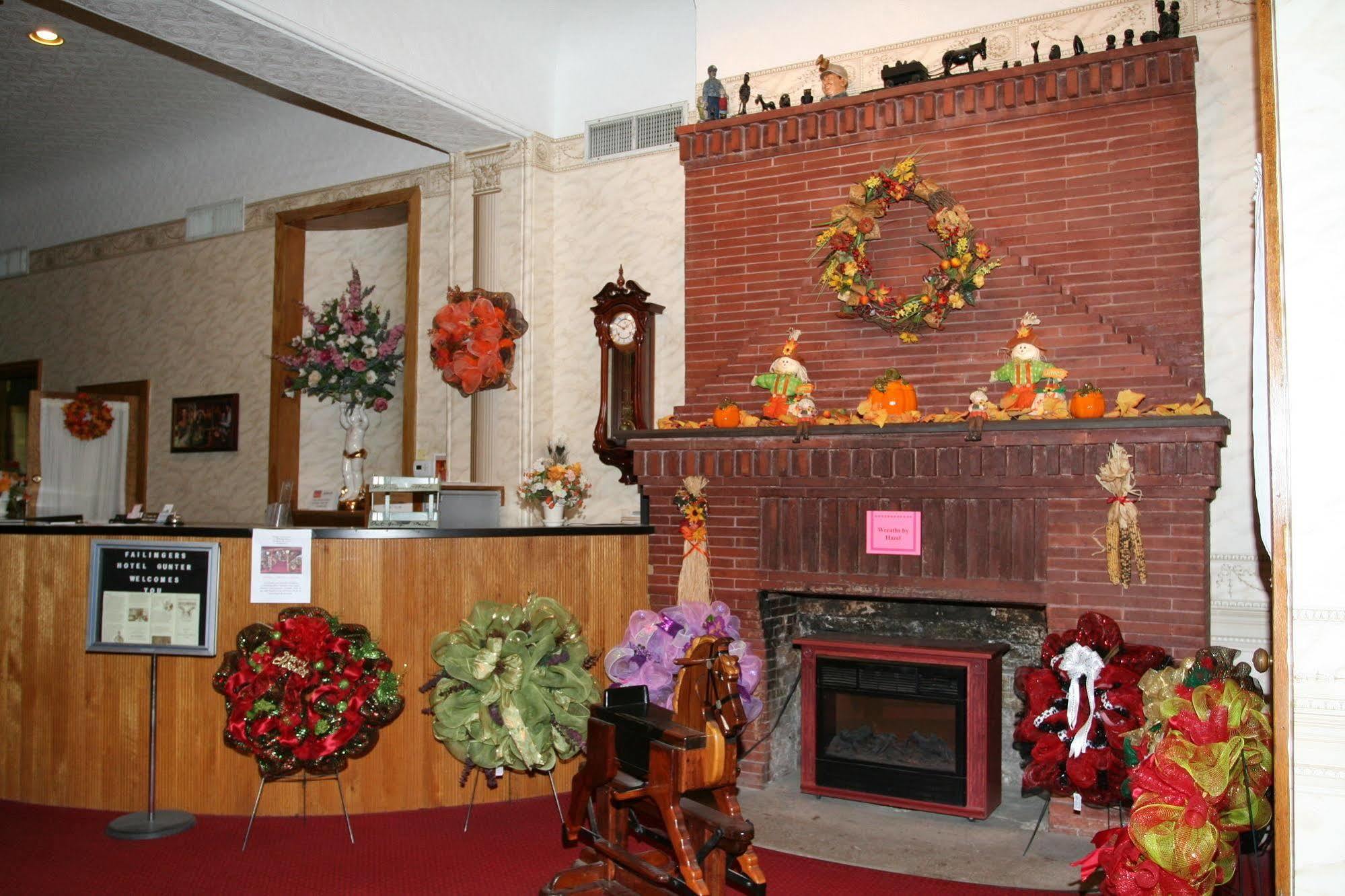 Hotel Gunter Frostburg Екстериор снимка