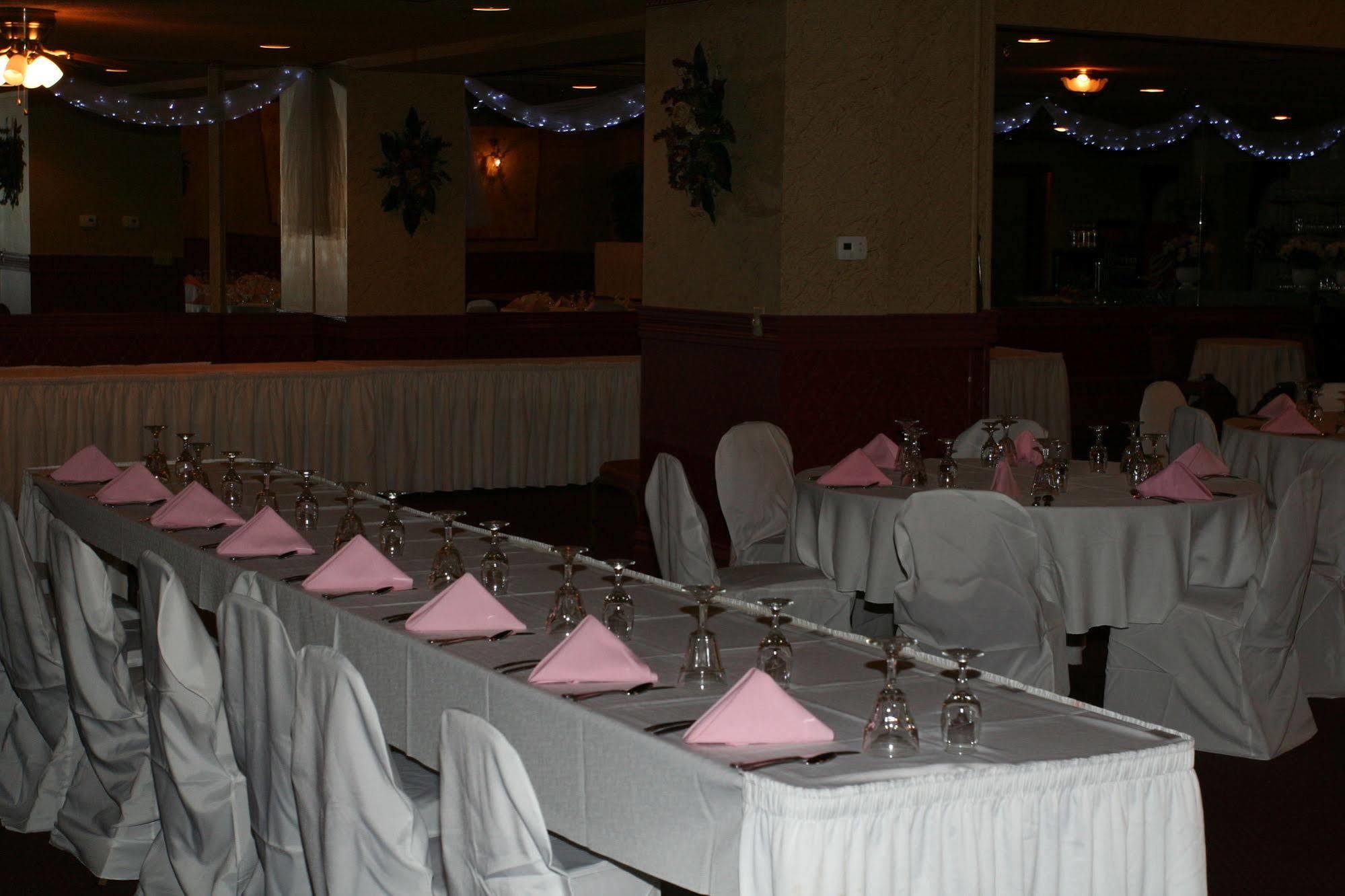 Hotel Gunter Frostburg Екстериор снимка